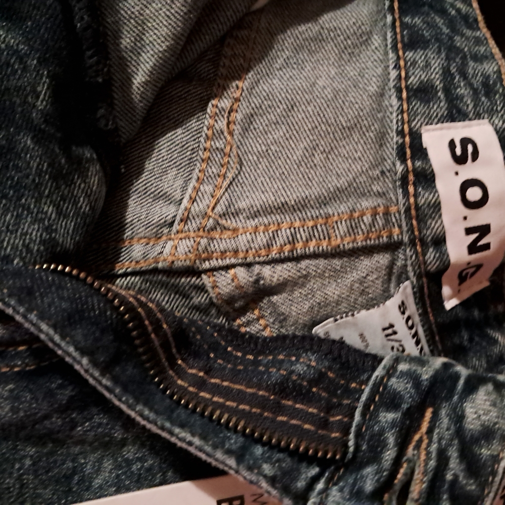 Stylish Mid Rise Barrel Jeans - Dark Blue - Picture 2 of 5